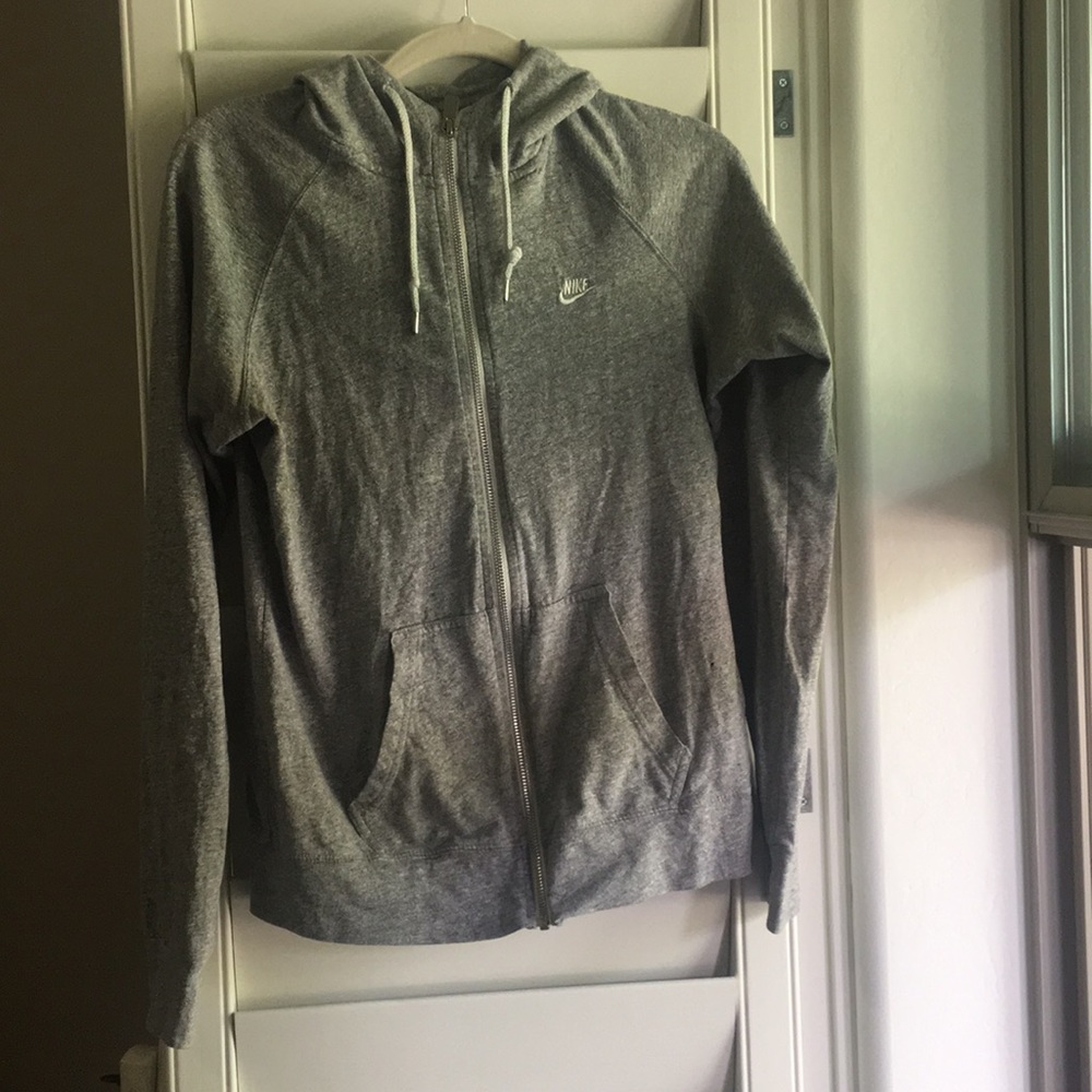 Nike zipup hoodie (WHITE NIKE SYMBOL)